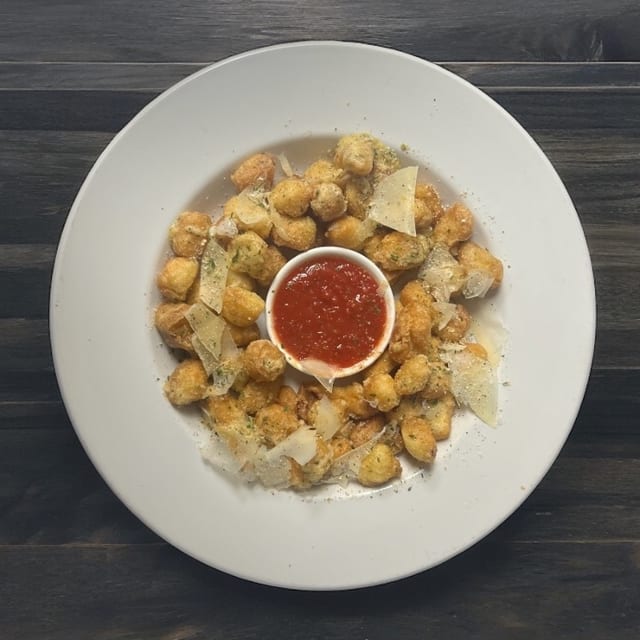 Garlic Bites with Marinara.